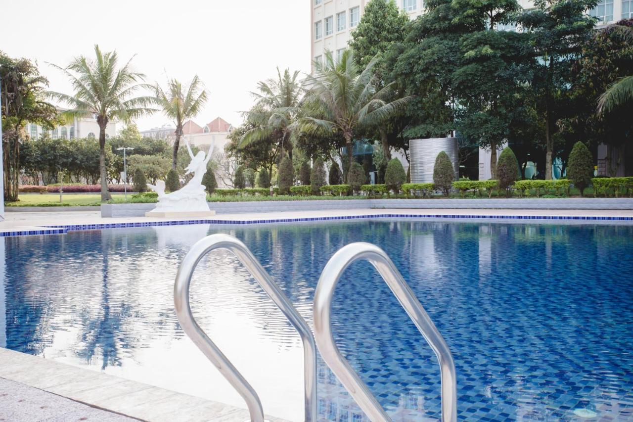 Hong Van Grand Hotel Mong Cai Exterior foto